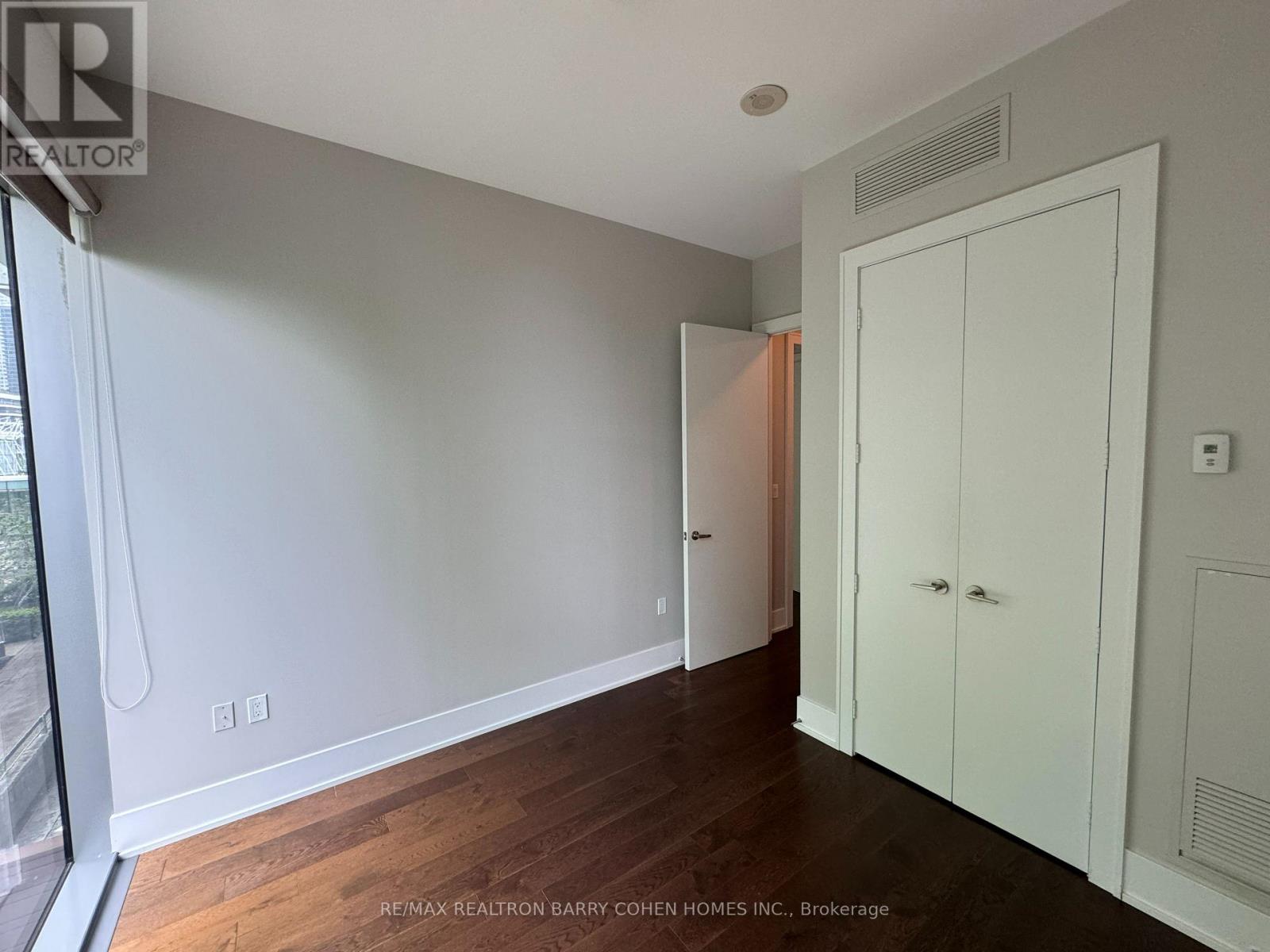 Th122 - 39 Queens Quay E, Toronto, Ontario  M5E 0A5 - Photo 15 - C12568740