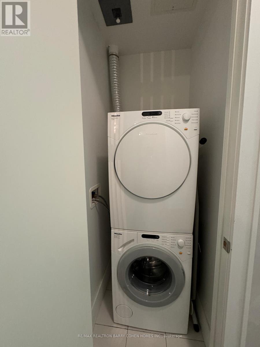 Th122 - 39 Queens Quay E, Toronto, Ontario  M5E 0A5 - Photo 18 - C12568740