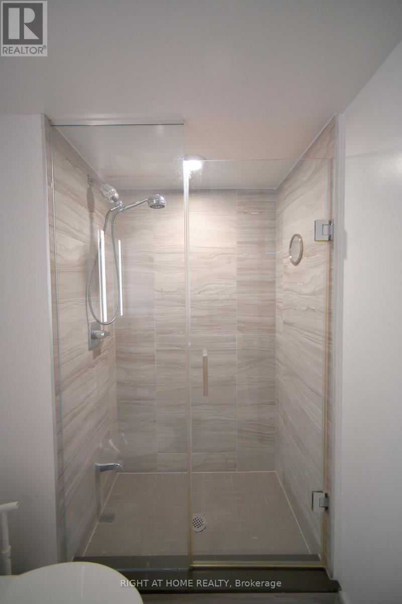 1201 - 188 Cumberland Street, Toronto, Ontario  M5R 0B6 - Photo 14 - C12568746