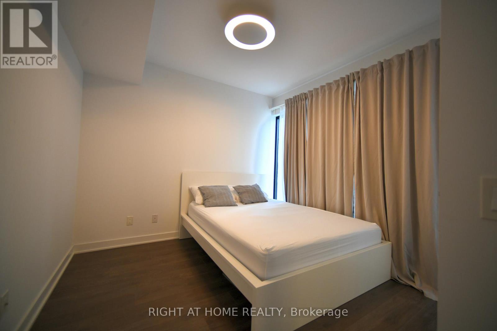 1201 - 188 Cumberland Street, Toronto, Ontario  M5R 0B6 - Photo 16 - C12568746