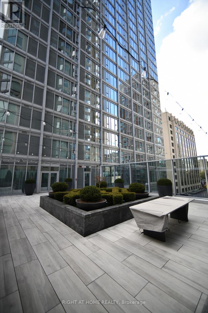 1201 - 188 Cumberland Street, Toronto, Ontario  M5R 0B6 - Photo 20 - C12568746