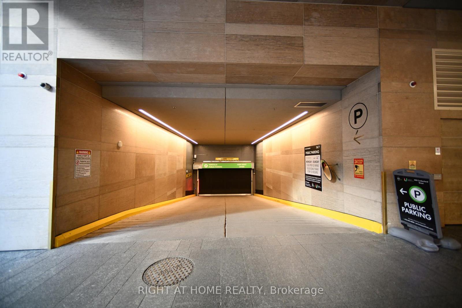 1201 - 188 Cumberland Street, Toronto, Ontario  M5R 0B6 - Photo 33 - C12568746