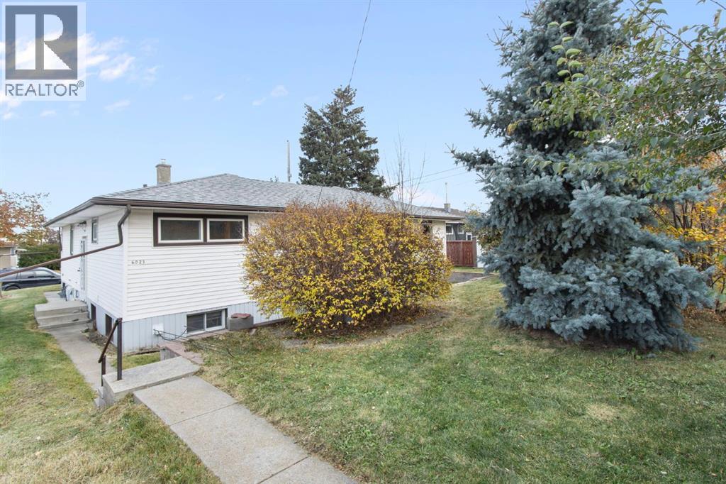 6023 Thornbank Drive Nw, Calgary, Alberta  T2K 3P4 - Photo 48 - A2266755