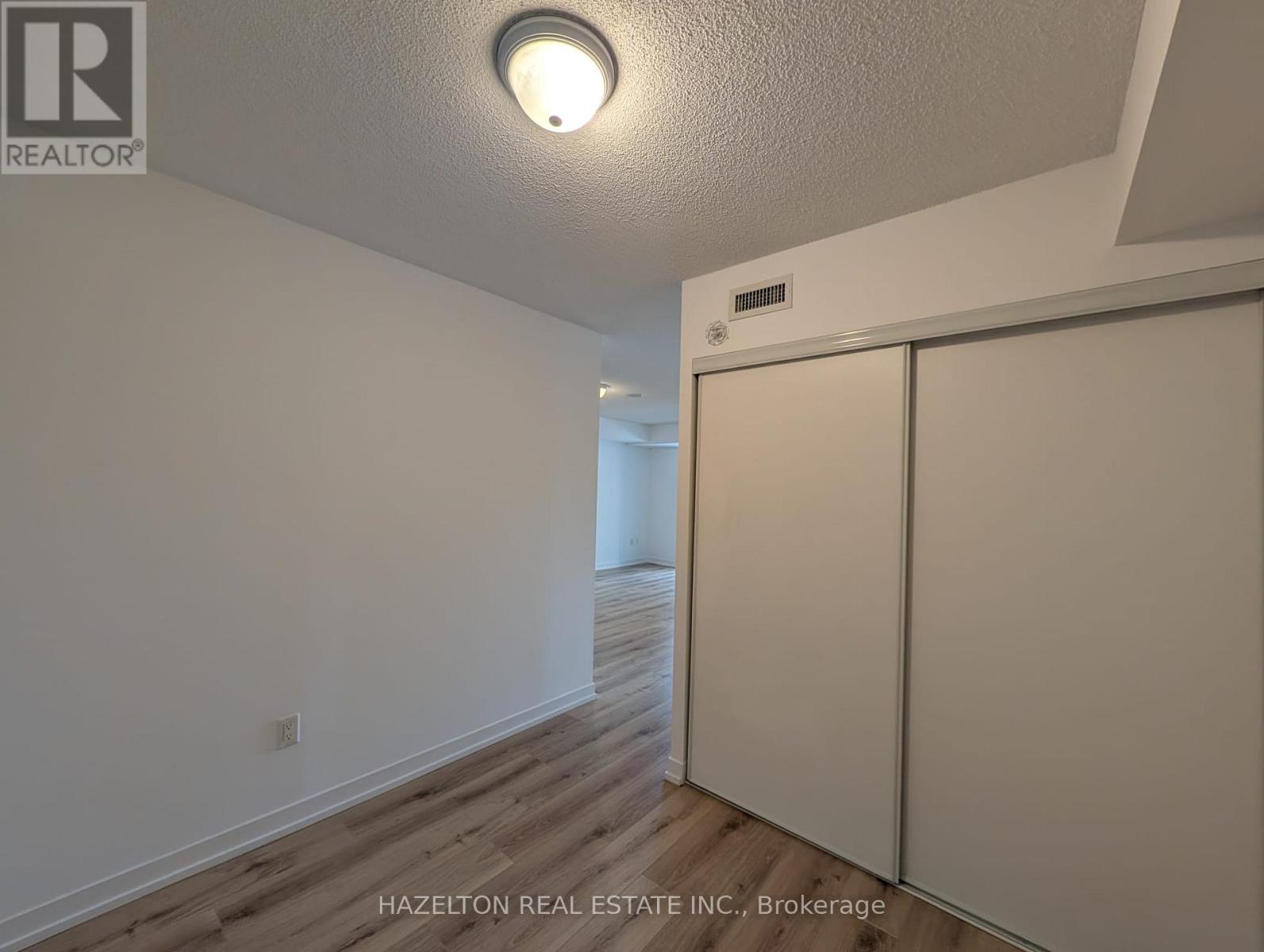 810 - 1410 Dupont Street, Toronto, Ontario  M6H 2B1 - Photo 16 - W12560414