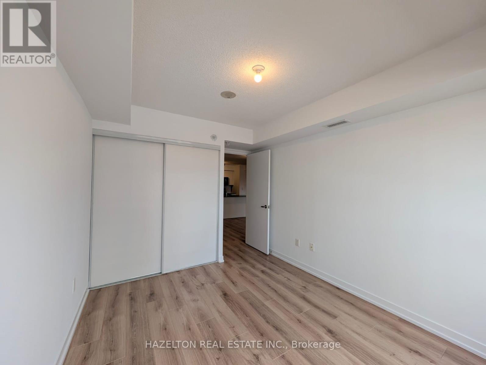 810 - 1410 Dupont Street, Toronto, Ontario  M6H 2B1 - Photo 14 - W12560414