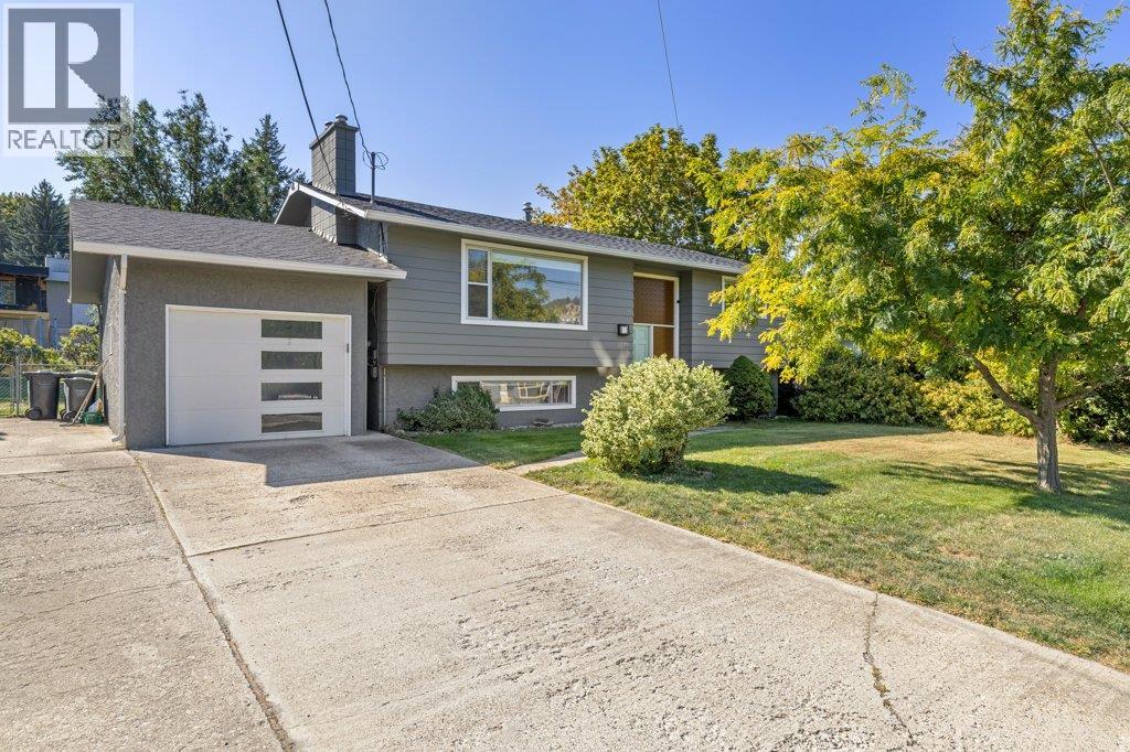 1777 Autumn Road, Kelowna, British Columbia