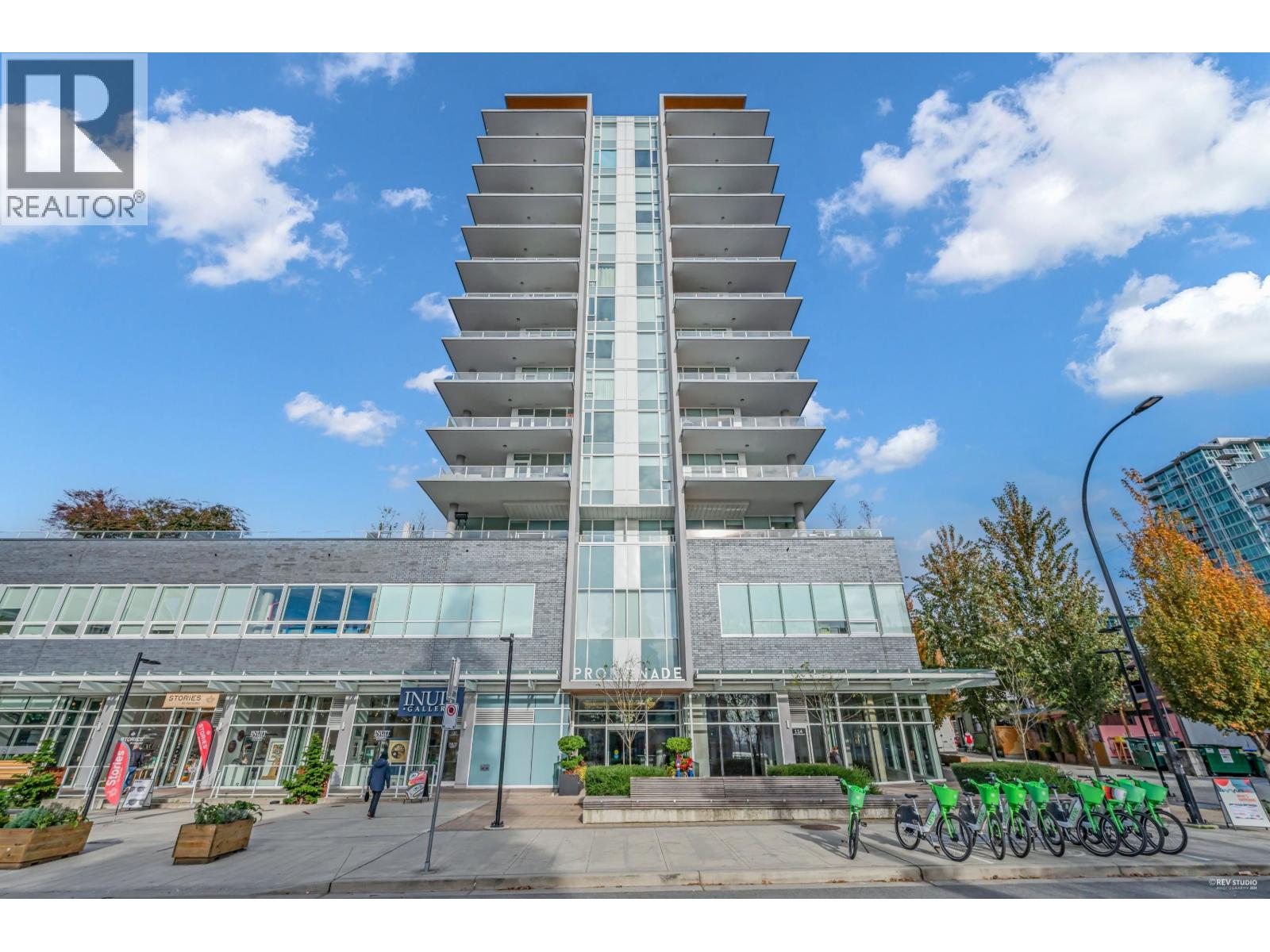 114 Carrie Cates Court, North Vancouver, British Columbia  V7M 0G7 - Photo 1 - C8074008