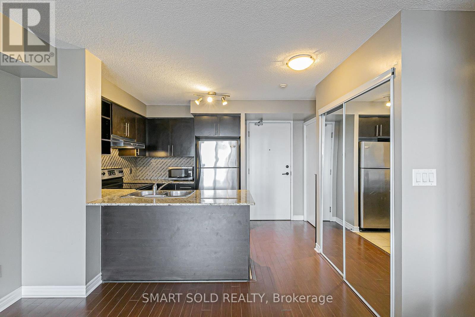 710 - 120 Dallimore Circle N, Toronto, Ontario  M3C 4J1 - Photo 32 - C12568760