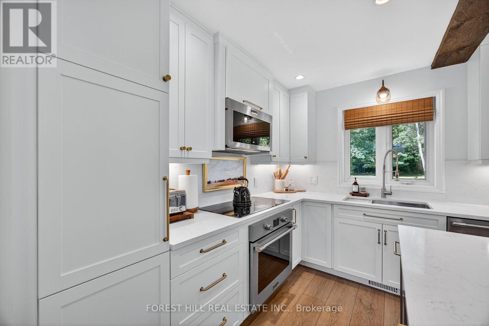 3328 Flos Road 6 Road W, Springwater, Ontario  L0L 2K0 - Photo 19 - S12568754