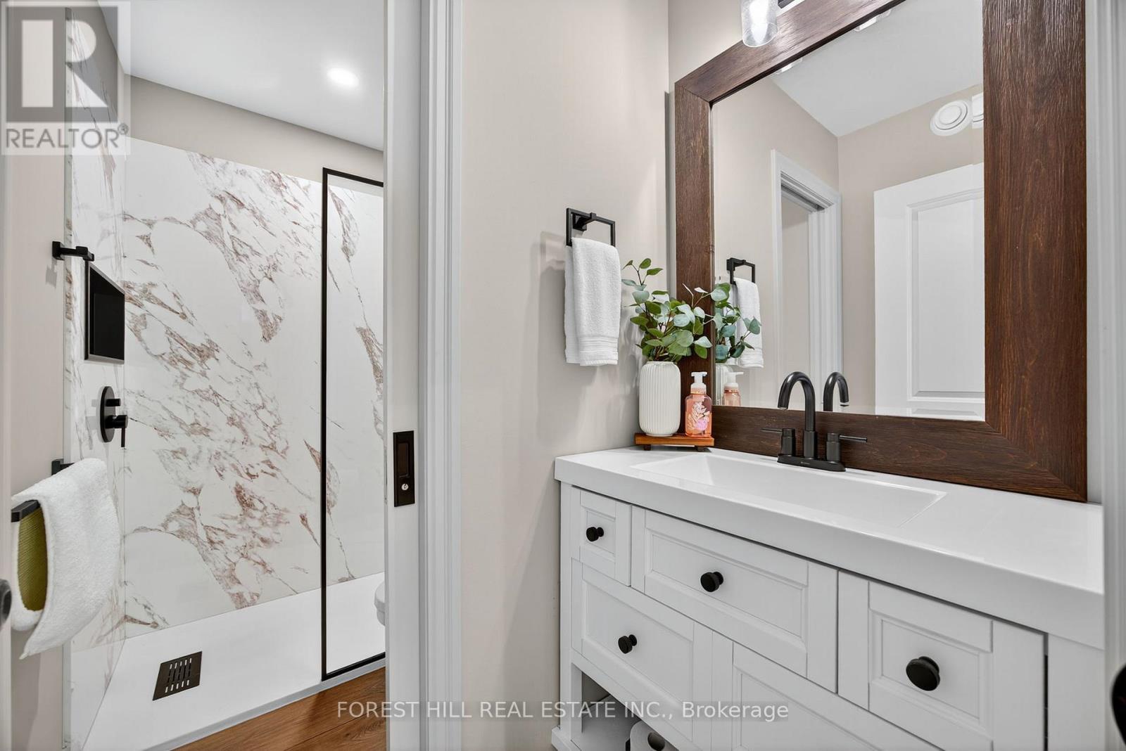 3328 Flos Road 6 Road W, Springwater, Ontario  L0L 2K0 - Photo 22 - S12568754