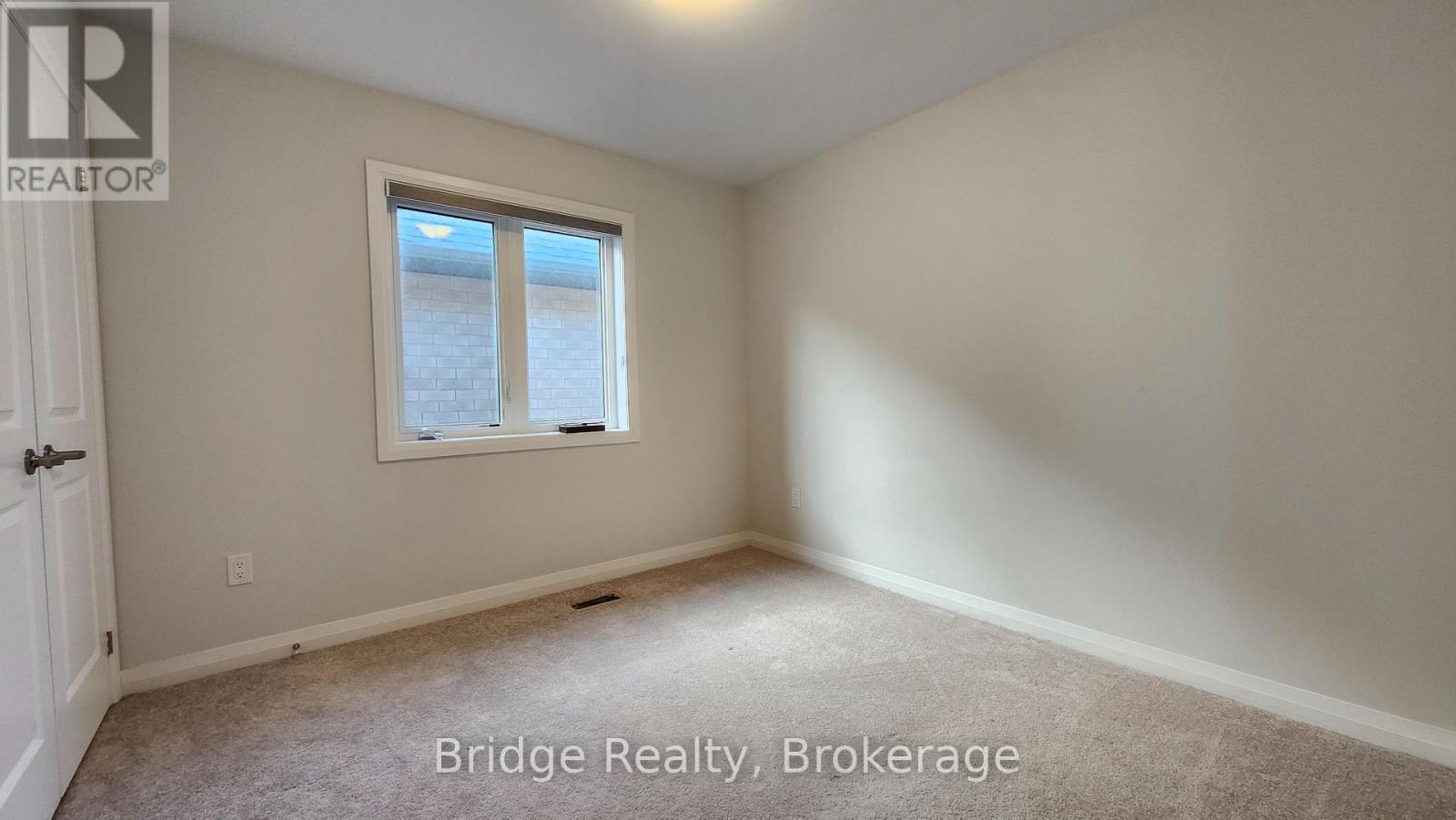 884 Sobeski Avenue, Woodstock, Ontario N4T 0N7 - Photo 17 - X12568786