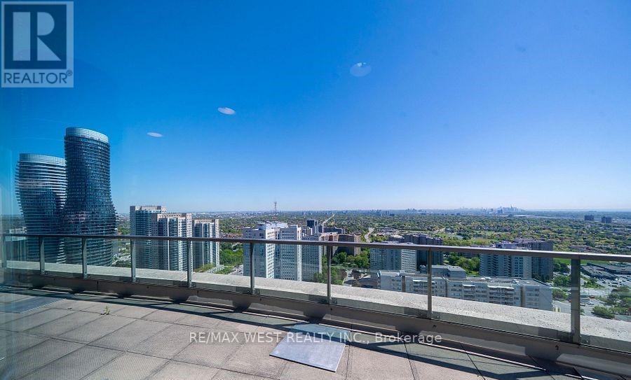 1501 - 208 Enfield Place, Mississauga, Ontario  L5B 0G8 - Photo 14 - W12568756