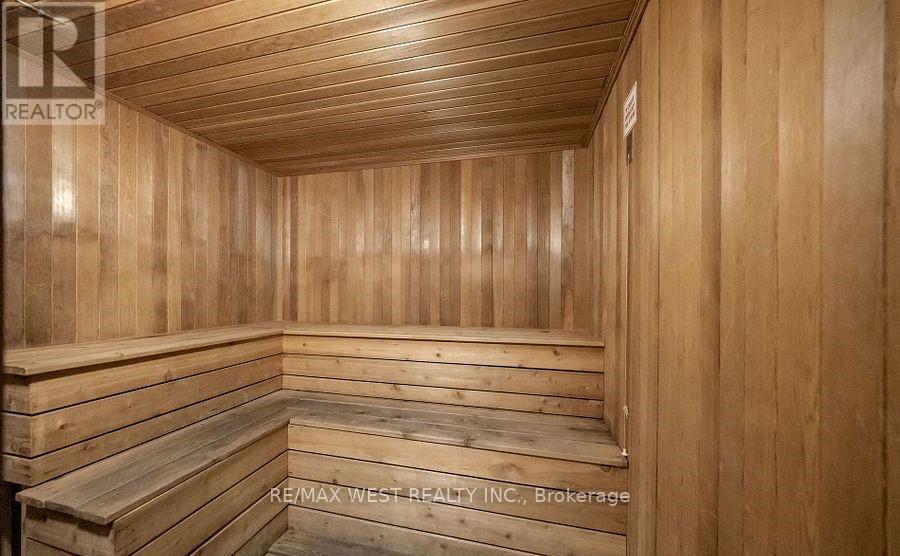 1501 - 208 Enfield Place, Mississauga, Ontario  L5B 0G8 - Photo 18 - W12568756