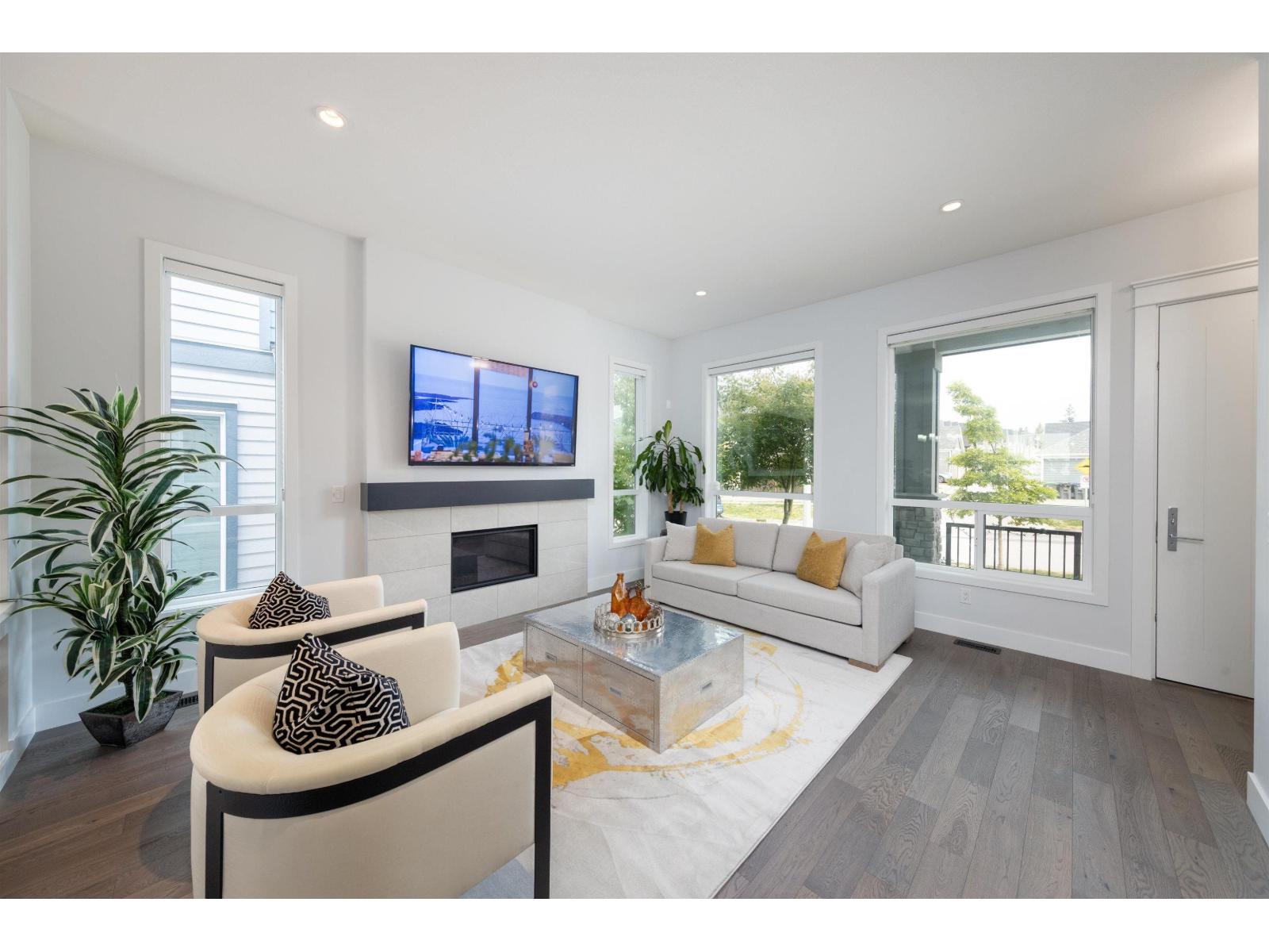 16586 21 Avenue, Surrey, British Columbia  V3Z 1B9 - Photo 8 - R3069411