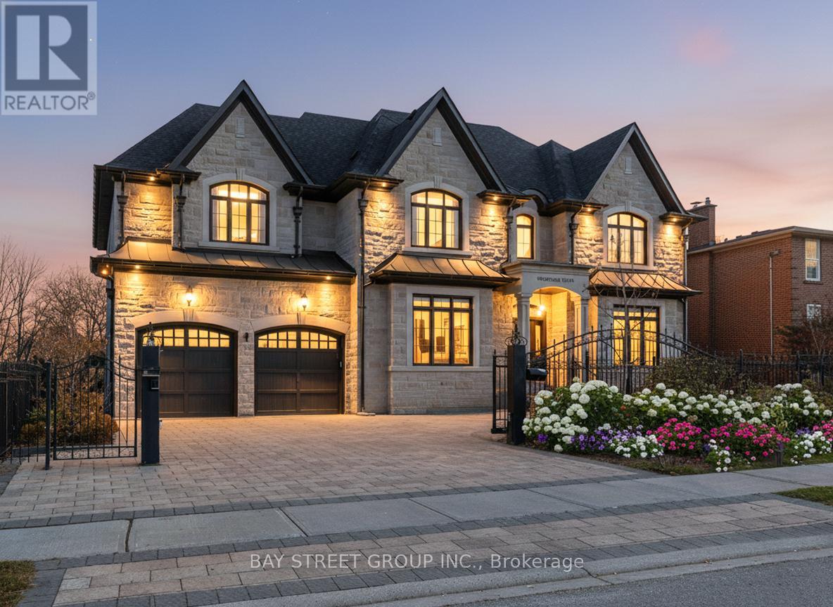 3 CLARIDGE DRIVE, Richmond Hill, Ontario