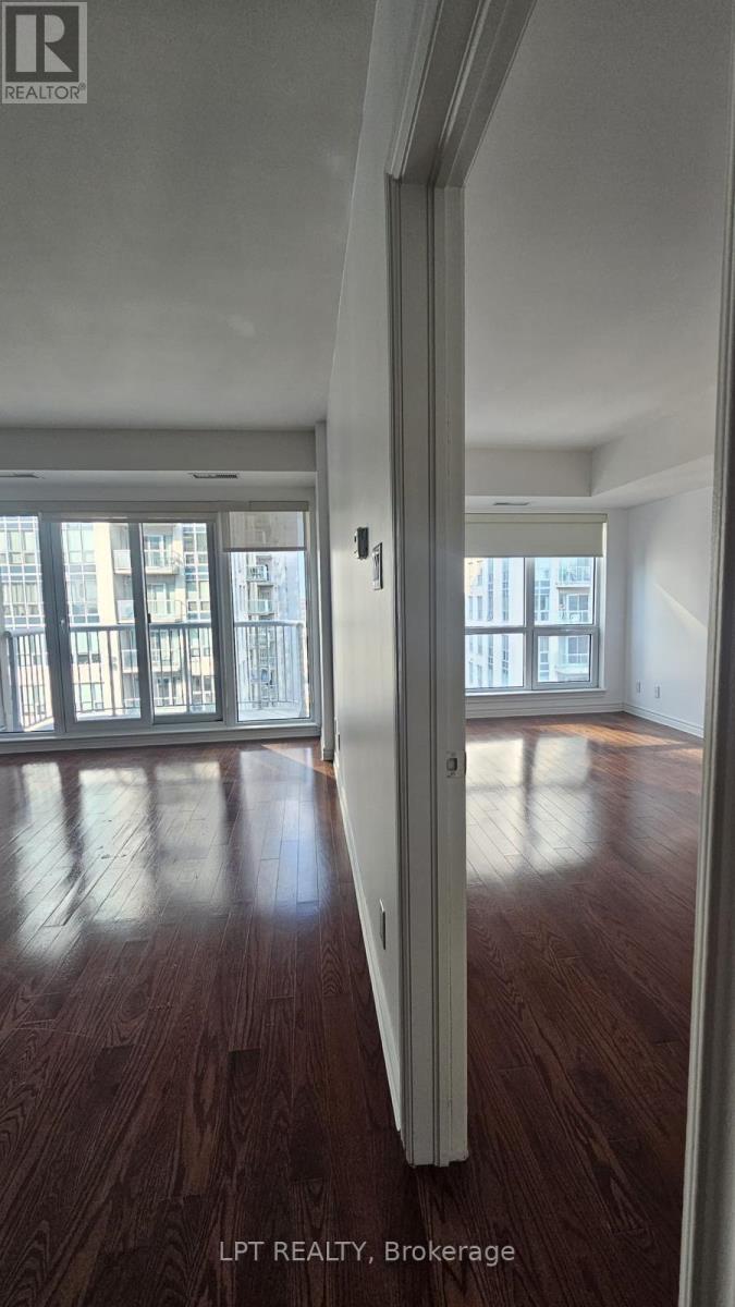 1905 - 234 Rideau Street, Ottawa, Ontario  K1N 0A9 - Photo 6 - X12568766