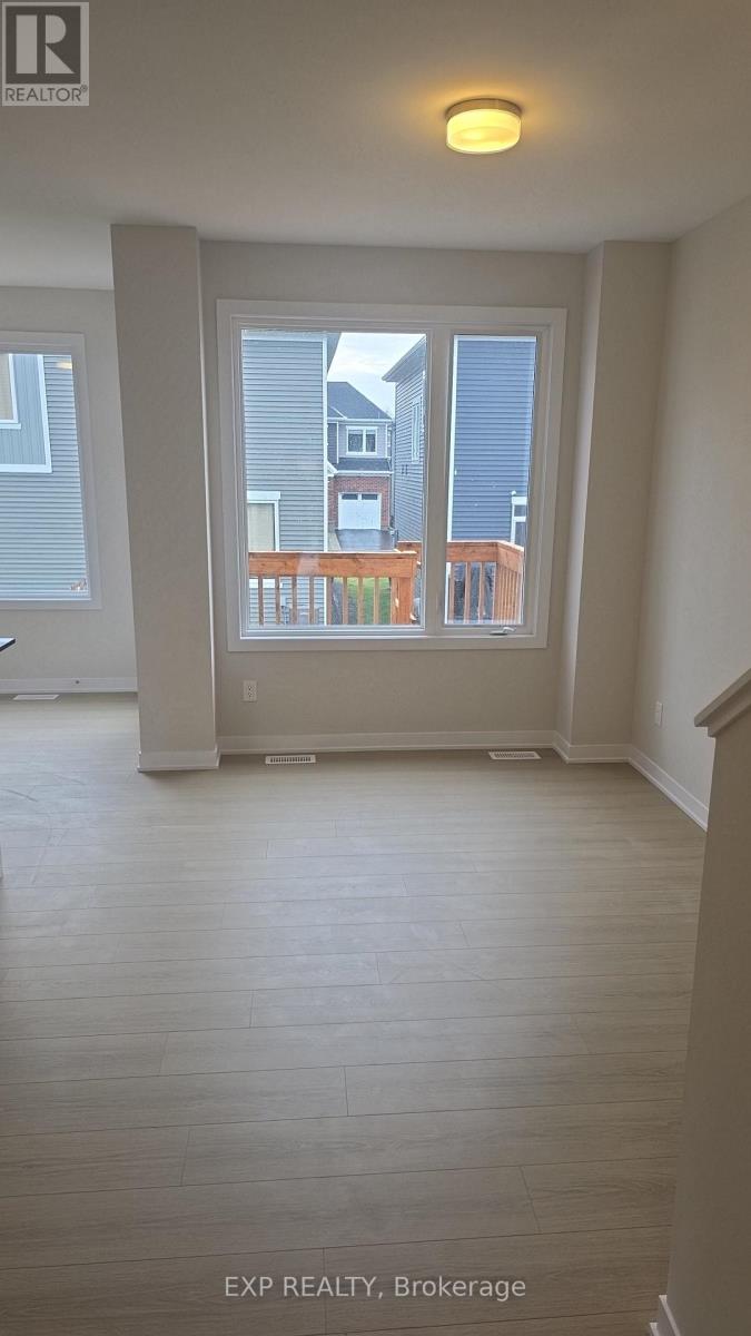 512 Promontory Place, Ottawa, Ontario  K2J 7G4 - Photo 5 - X12568774