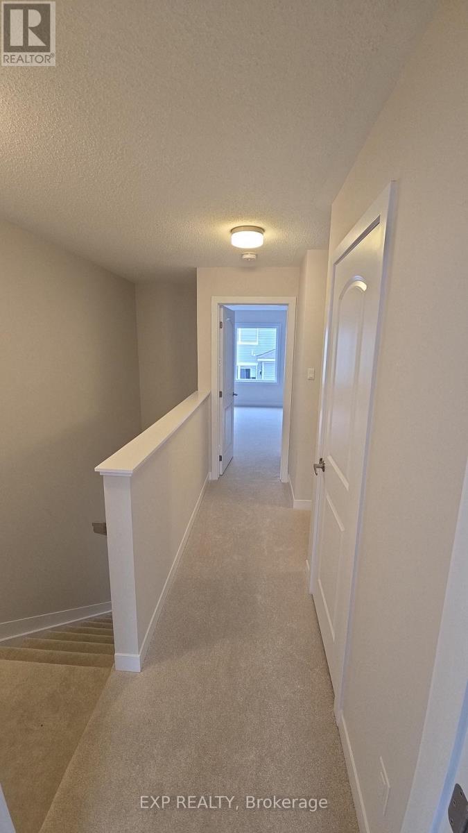 512 Promontory Place, Ottawa, Ontario  K2J 7G4 - Photo 8 - X12568774