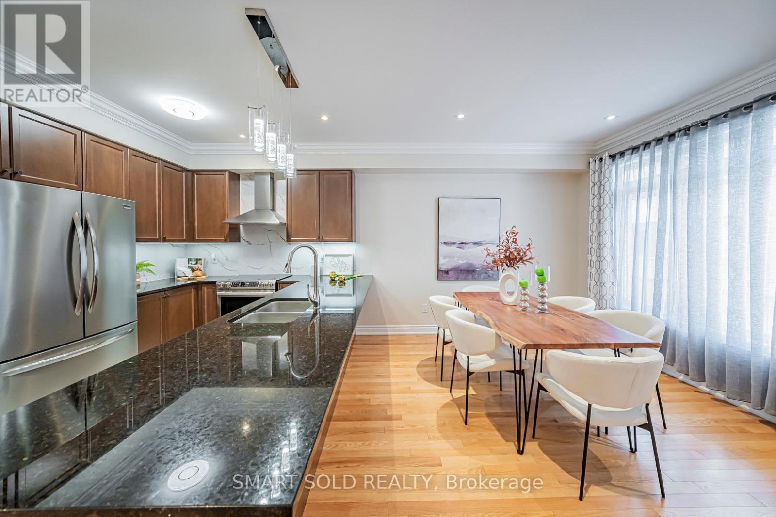 92 William Saville Street, Markham, Ontario  L3R 9S3 - Photo 13 - N12521498