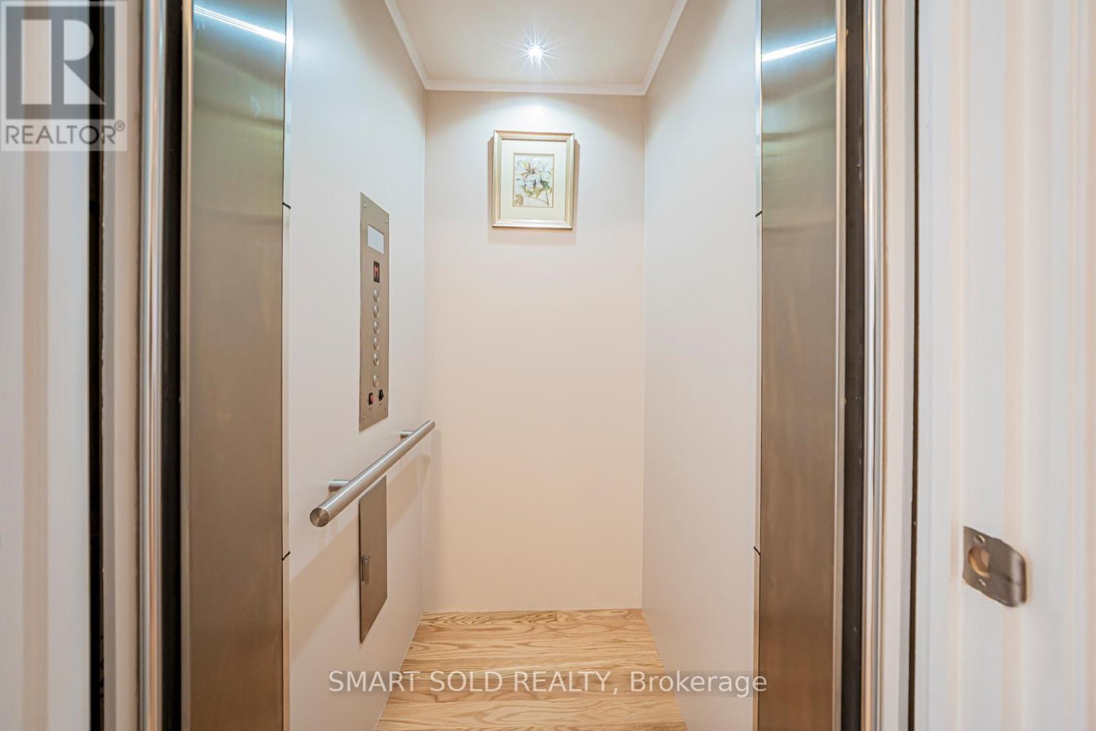 92 William Saville Street, Markham, Ontario  L3R 9S3 - Photo 5 - N12521498