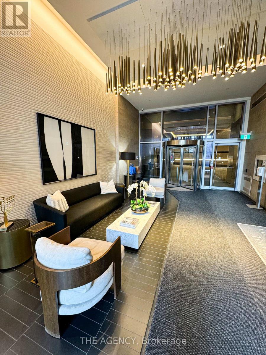 810 - 188 Cumberland Street, Toronto, Ontario  M5R 0B6 - Photo 25 - C12568770