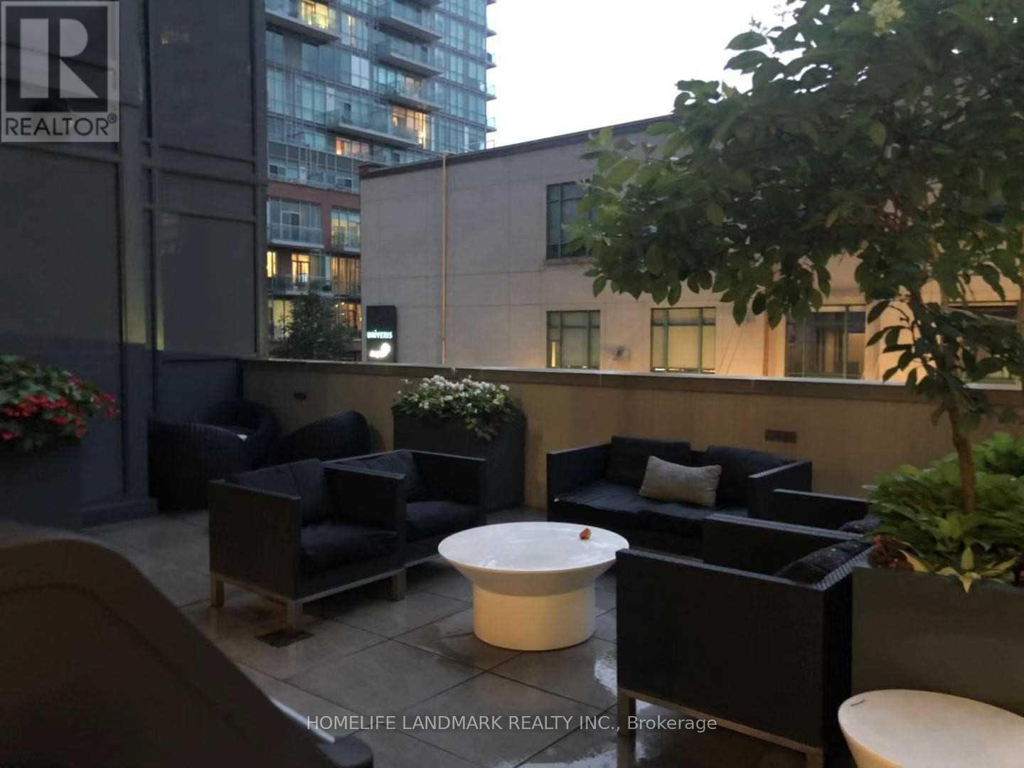 406 - 105 George Street, Toronto, Ontario  M5A 0L4 - Photo 17 - C12568772
