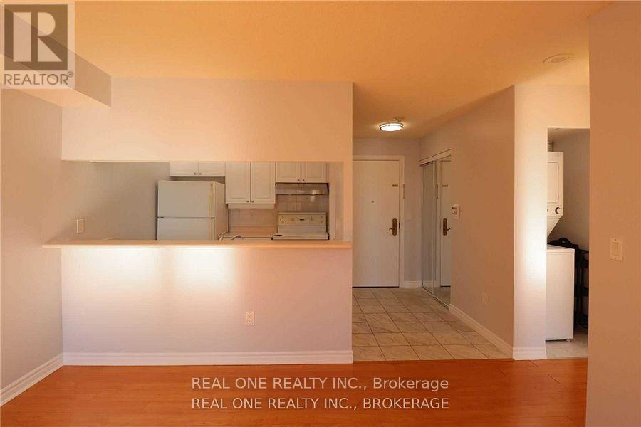 1105 - 18 Sommerset Way, Toronto, Ontario  M2N 6X5 - Photo 7 - C12568782