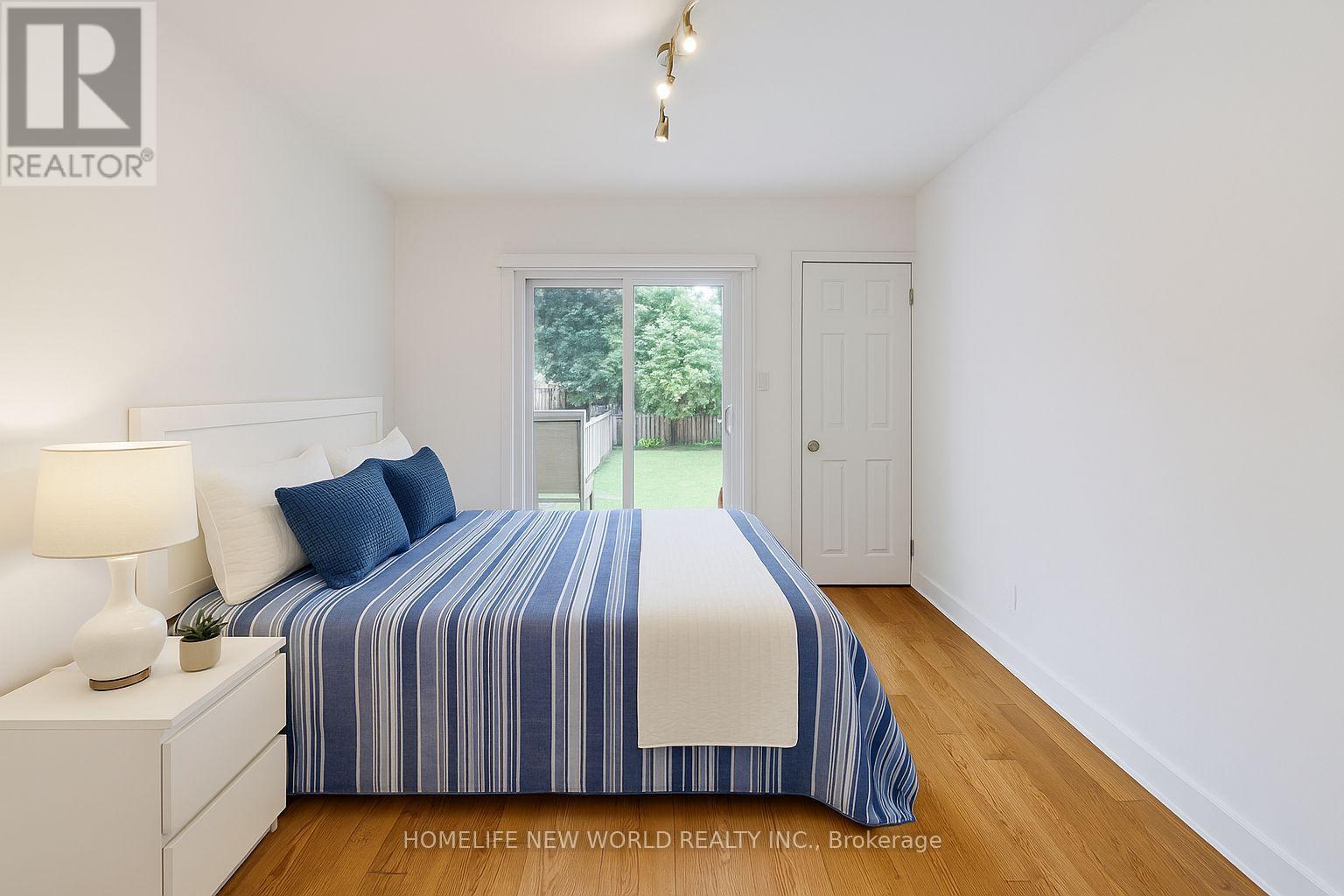 Main Fl - 14 Franklin Avenue, Toronto, Ontario  M2N 1B6 - Photo 5 - C12568798