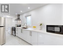 MAIN FL - 14 FRANKLIN AVENUE, Toronto, Ontario