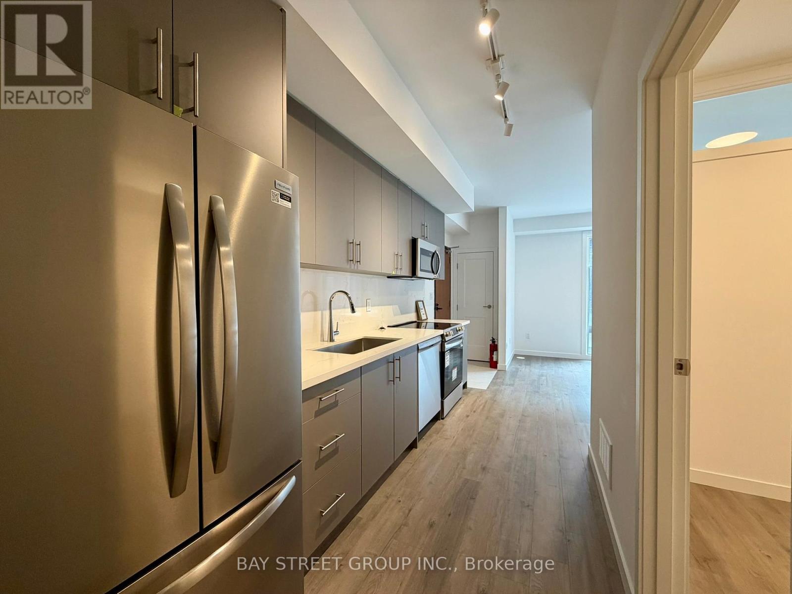 20 - 113 Marydale Street, Markham, Ontario  L3S 0E3 - Photo 7 - N12568768