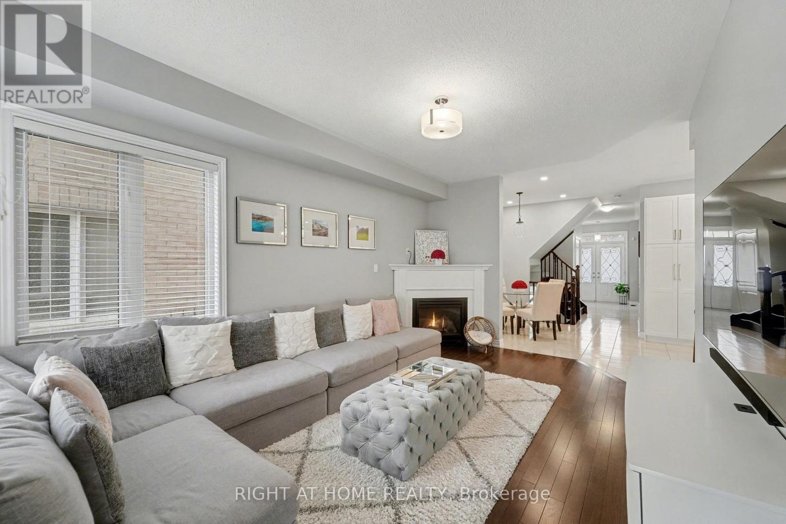 11 Windyton Avenue, Markham, Ontario  L6B 0X3 - Photo 17 - N12568784