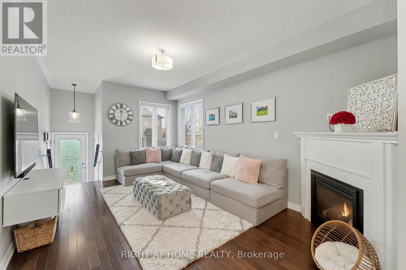 11 Windyton Avenue, Markham, Ontario  L6B 0X3 - Photo 18 - N12568784