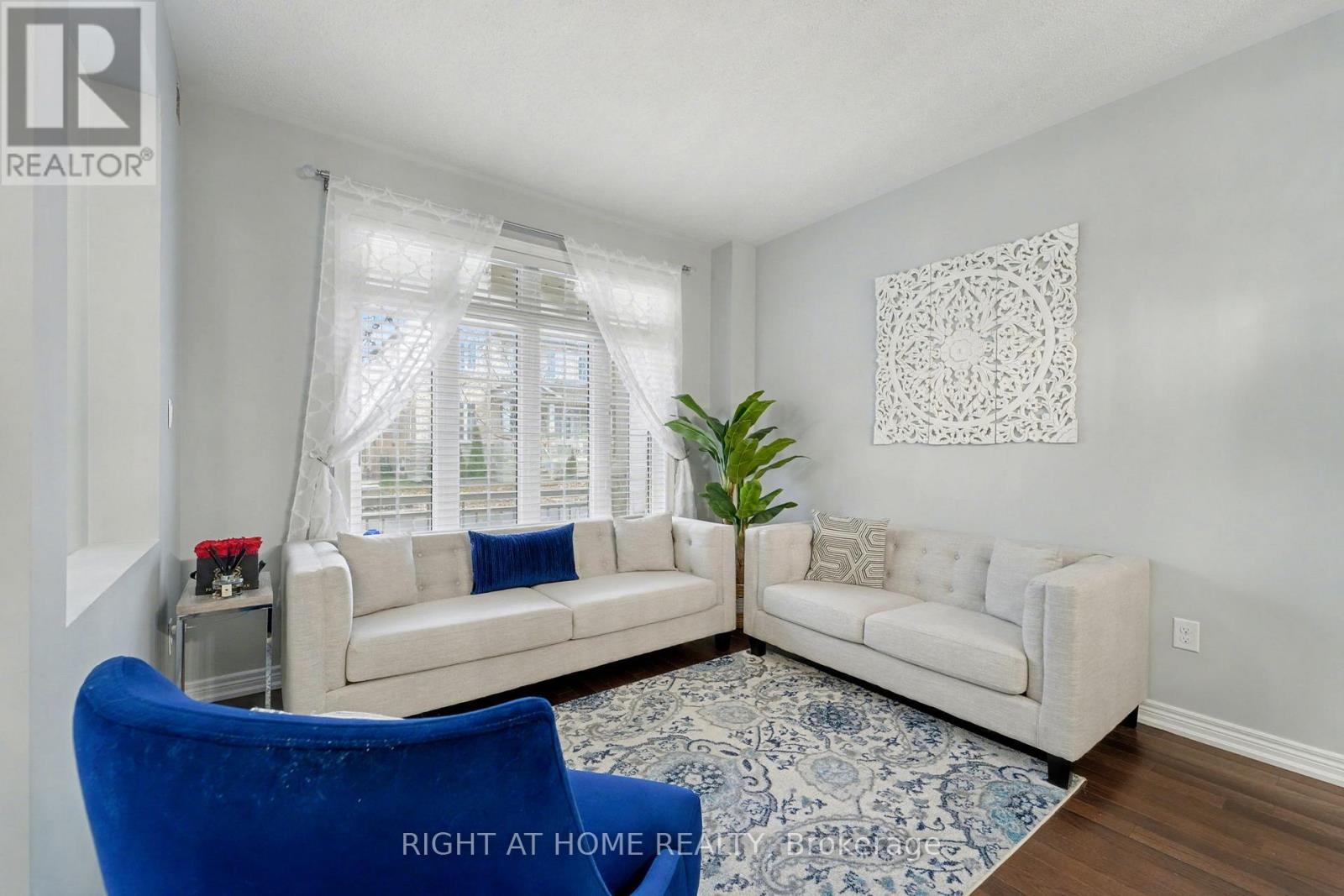 11 Windyton Avenue, Markham, Ontario  L6B 0X3 - Photo 7 - N12568784