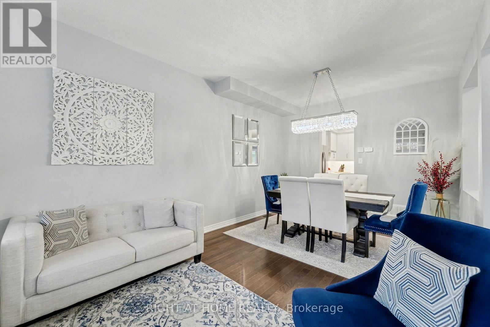 11 Windyton Avenue, Markham, Ontario  L6B 0X3 - Photo 8 - N12568784