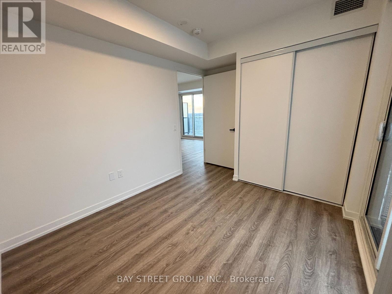 1911 - 195 Commerce Street, Vaughan, Ontario  L4K 0P9 - Photo 21 - N12568792