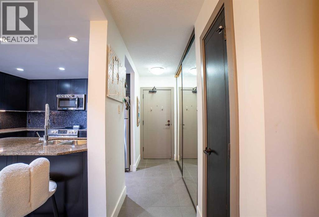 404, 812 14 Avenue Sw, Calgary, Alberta  T2R 0N6 - Photo 9 - A2270633