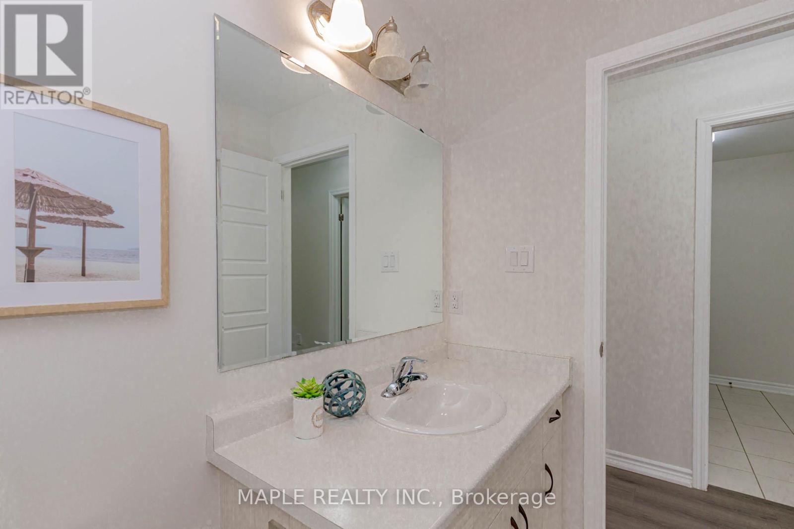 18 Boothill Drive, Brampton, Ontario  L7A 5E6 - Photo 40 - W12568780