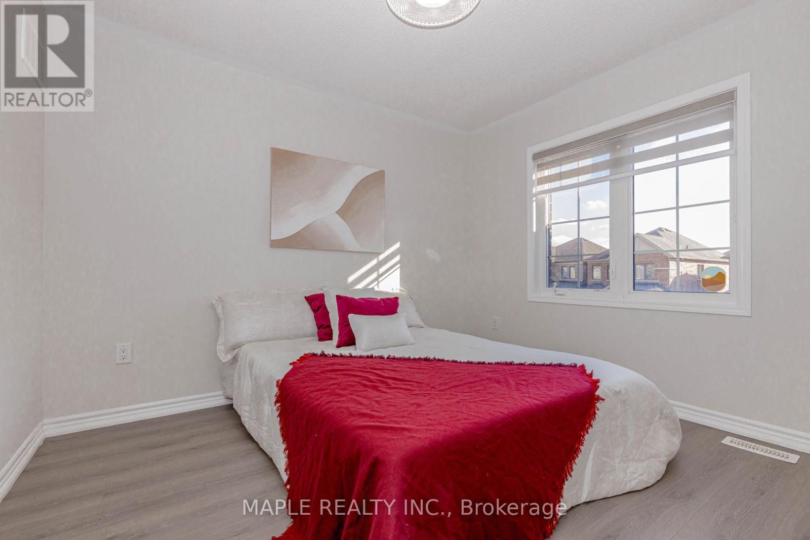 18 Boothill Drive, Brampton, Ontario  L7A 5E6 - Photo 41 - W12568780