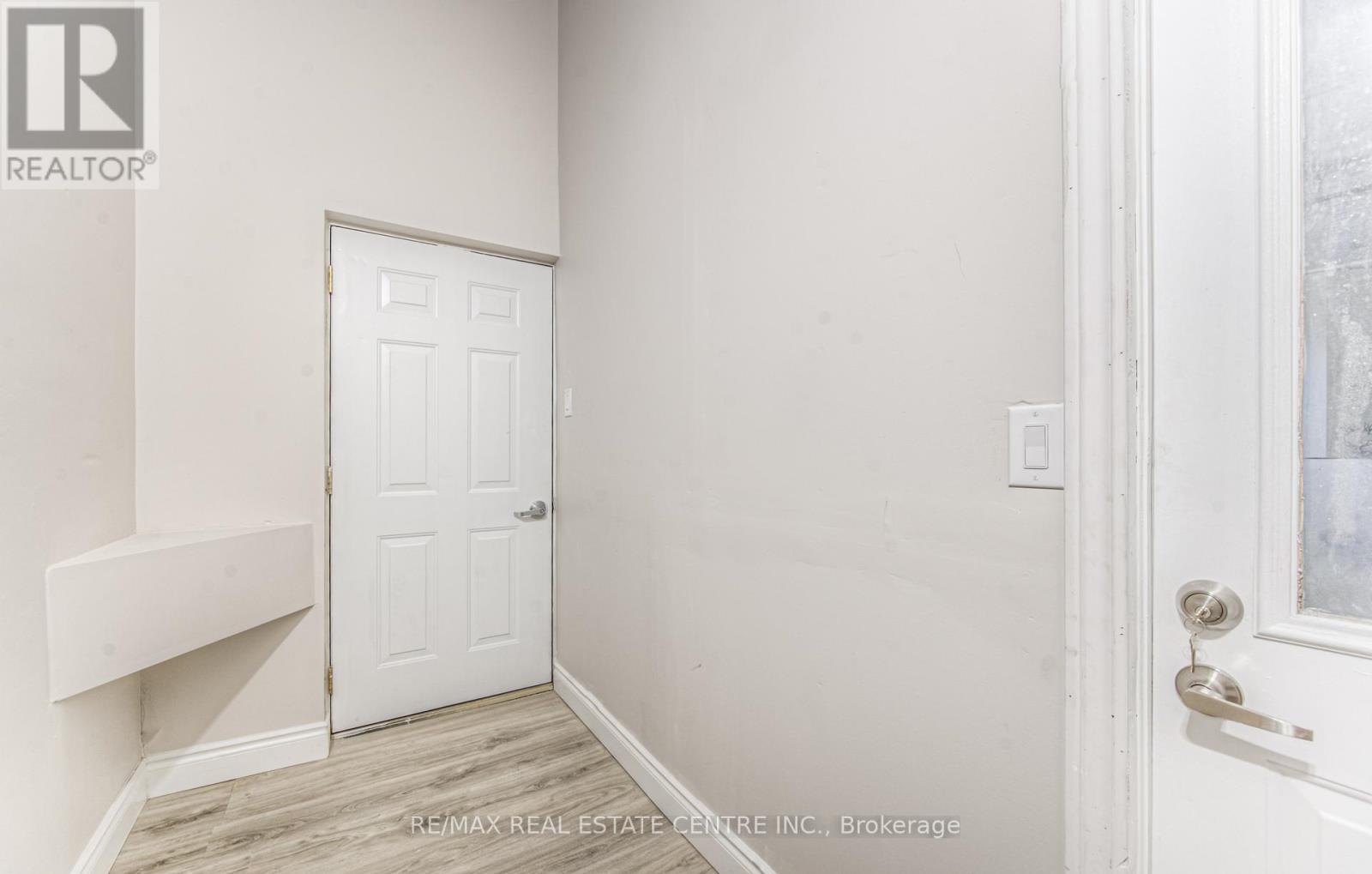 271 Bedford Road, Kitchener, Ontario  N2G 3A7 - Photo 43 - X12568796