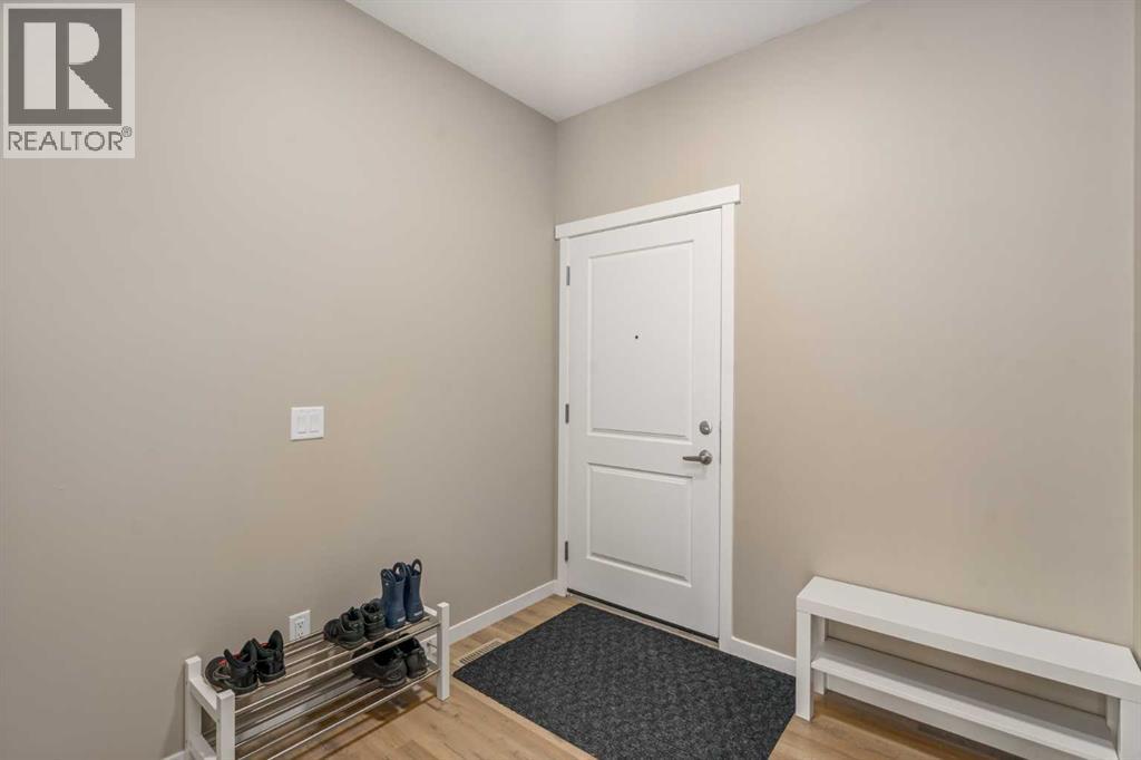 180 Magnolia Terrace Se, Calgary, Alberta T3M 3N2 - Photo 6 - A2271845