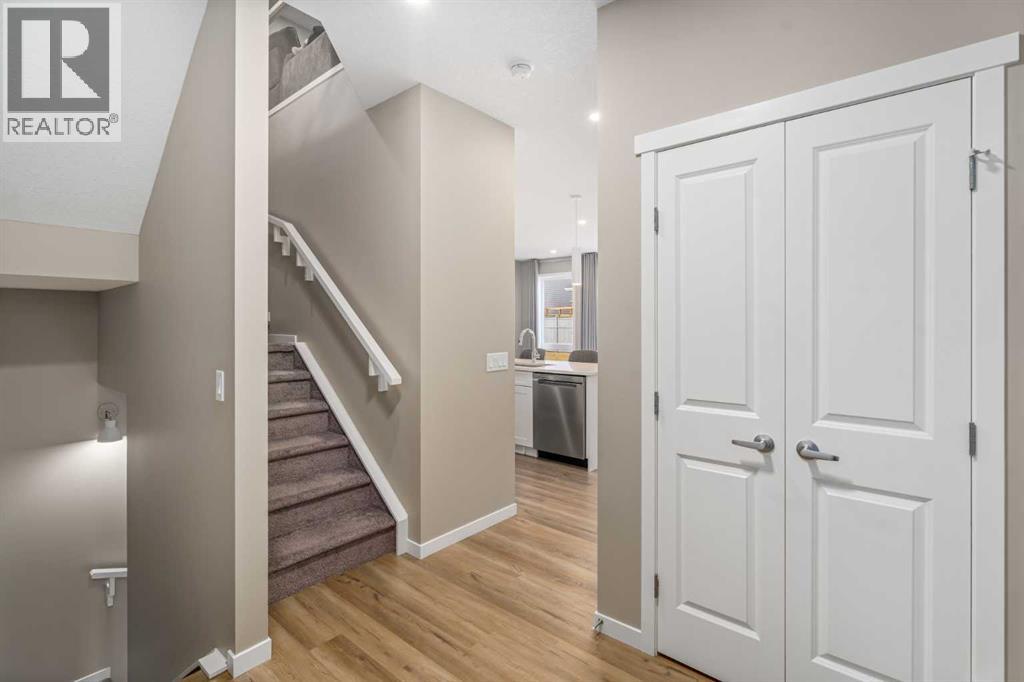 180 Magnolia Terrace Se, Calgary, Alberta T3M 3N2 - Photo 7 - A2271845