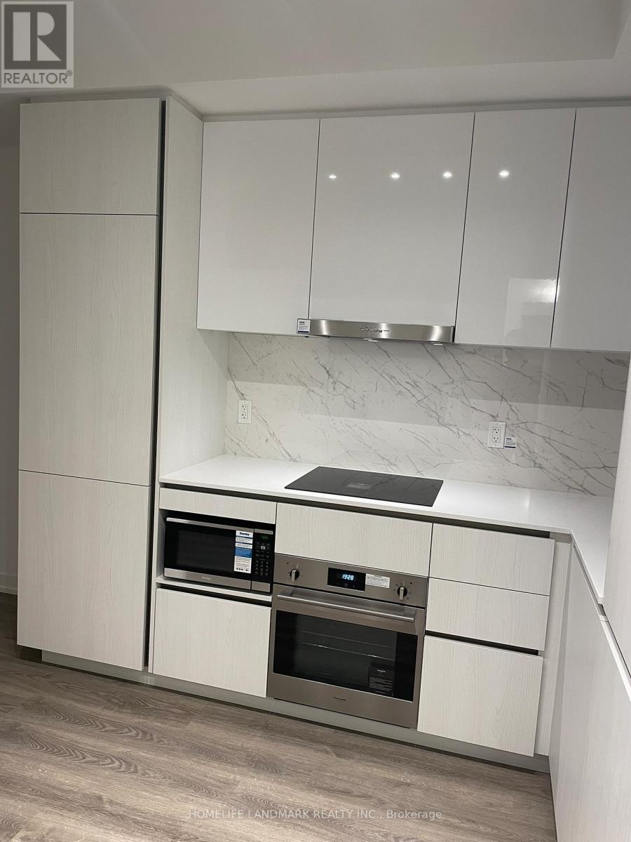 2215 - 8 Interchange Way, Vaughan, Ontario  L4K 0R2 - Photo 2 - N12568812