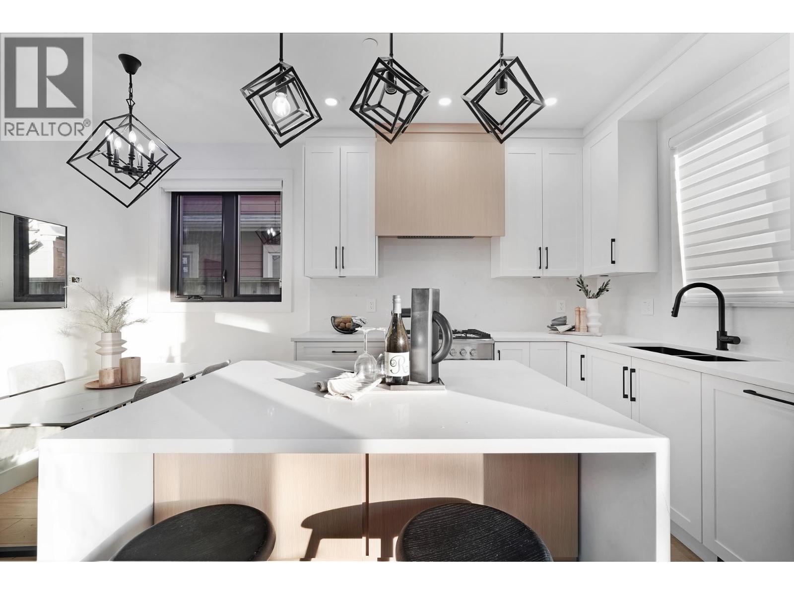 2 3310 Venables Street, Vancouver, British Columbia  V5K 2S8 - Photo 7 - R3069230