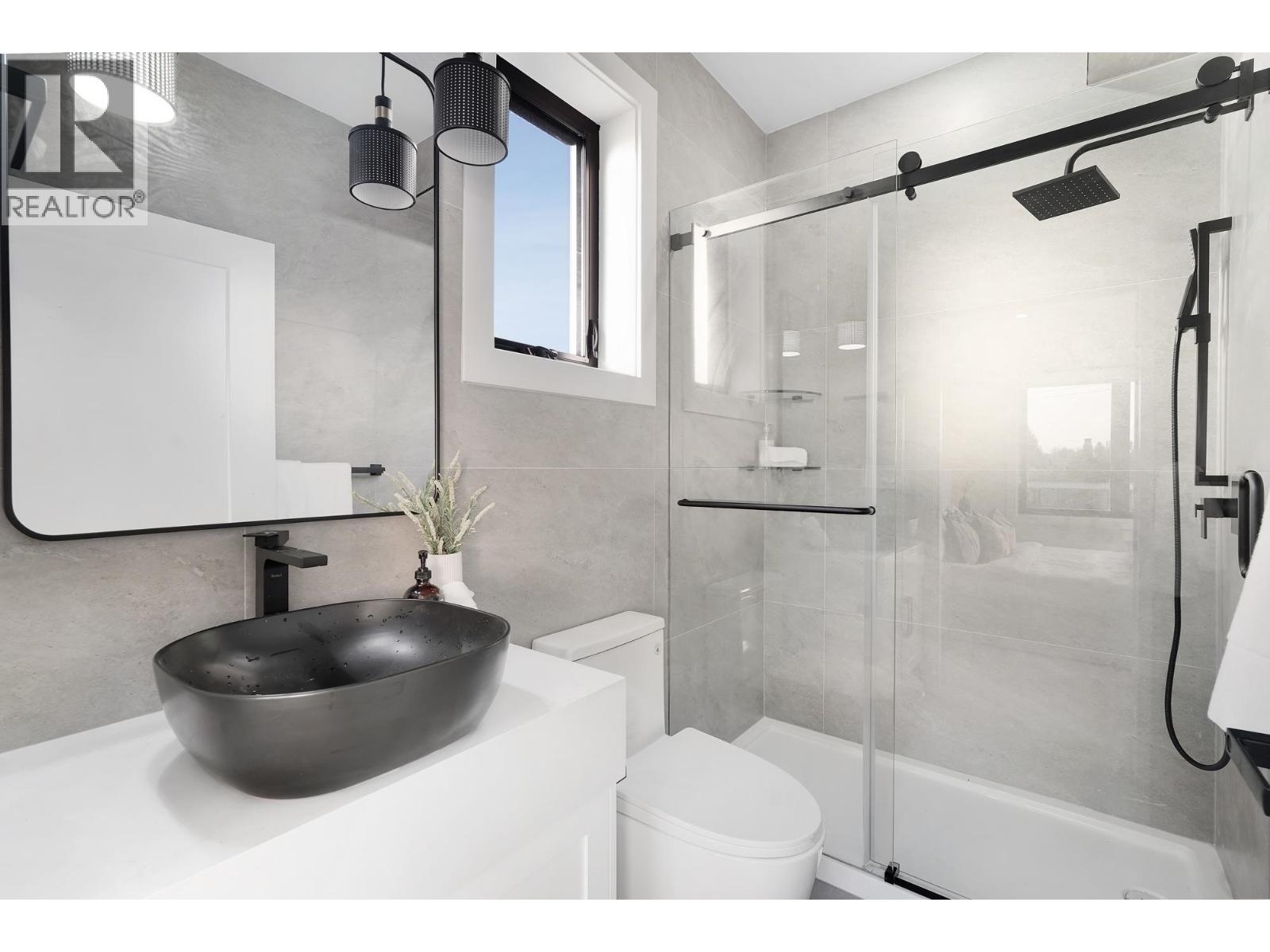 2 3310 Venables Street, Vancouver, British Columbia  V5K 2S8 - Photo 14 - R3069230