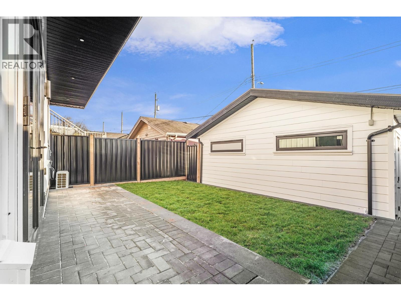 2 3310 Venables Street, Vancouver, British Columbia  V5K 2S8 - Photo 25 - R3069230