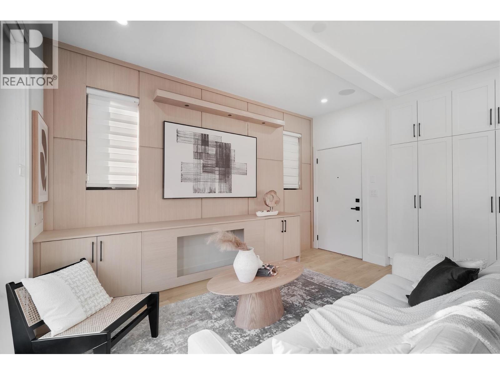 2 3310 Venables Street, Vancouver, British Columbia  V5K 2S8 - Photo 4 - R3069230