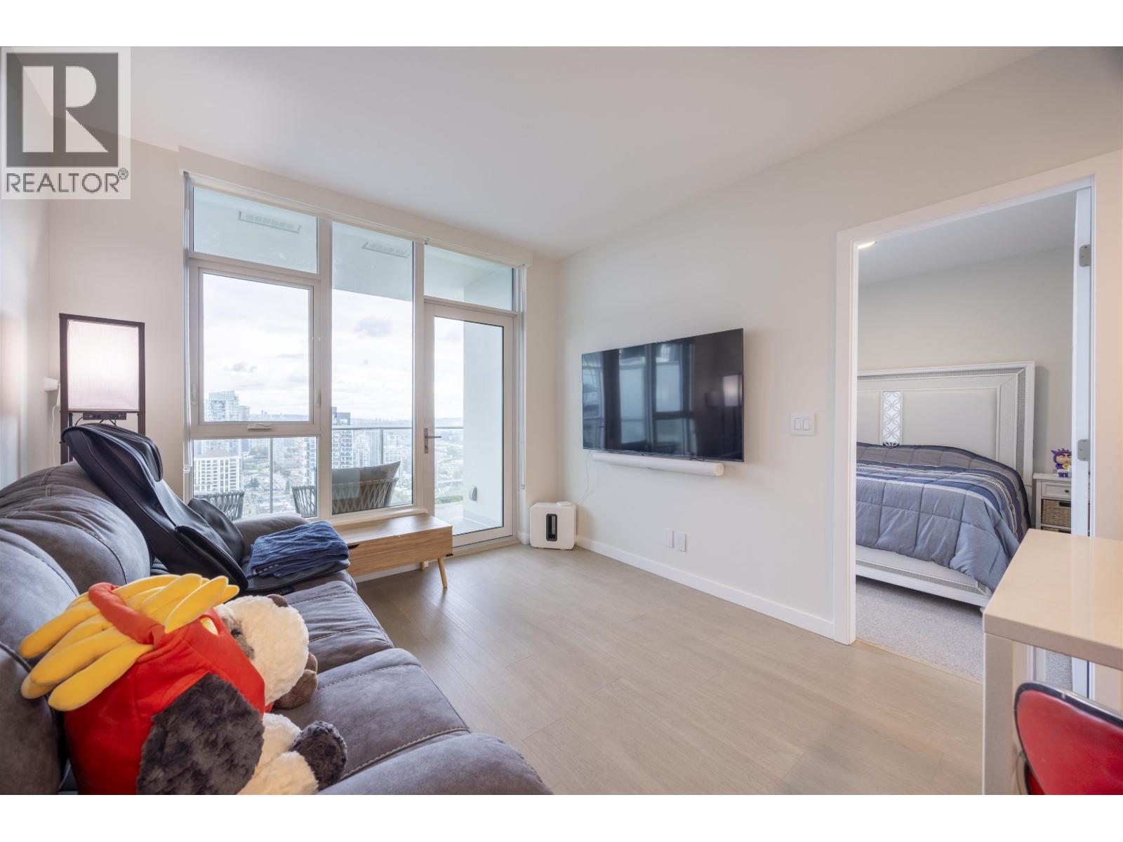 4103 2186 Gilmore Avenue, Burnaby, British Columbia  V5C 0N7 - Photo 3 - R3068740