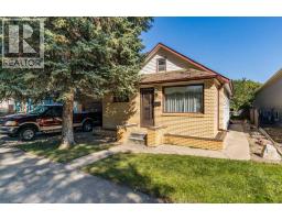 1070 Queen Street SE River Flats