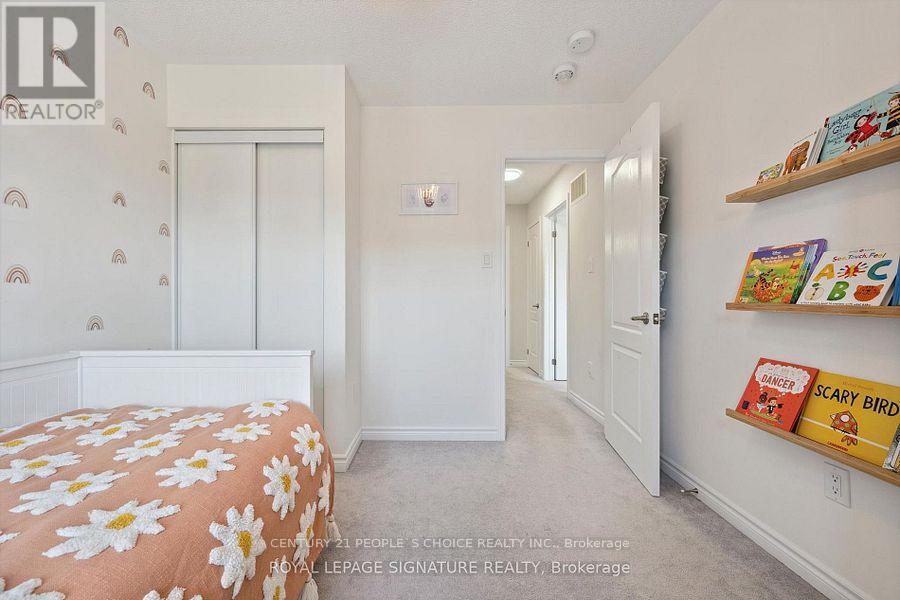 299 Casson Point, Milton, Ontario  L9E 0A4 - Photo 26 - W12549034