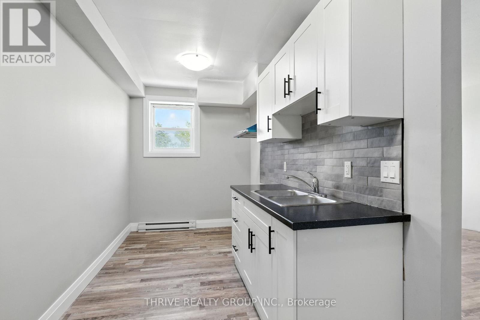 13 - 435 Nelson Street, London East, Ontario  N6B 1A6 - Photo 2 - X12568872